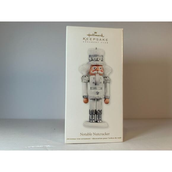 Hallmark Keepsake Christmas Ornament lot of 4 - Picture 4 of 9